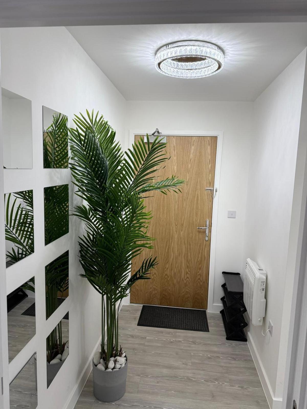 Serenity Waterfront 2 Bed Apartment Northfleet Extérieur photo