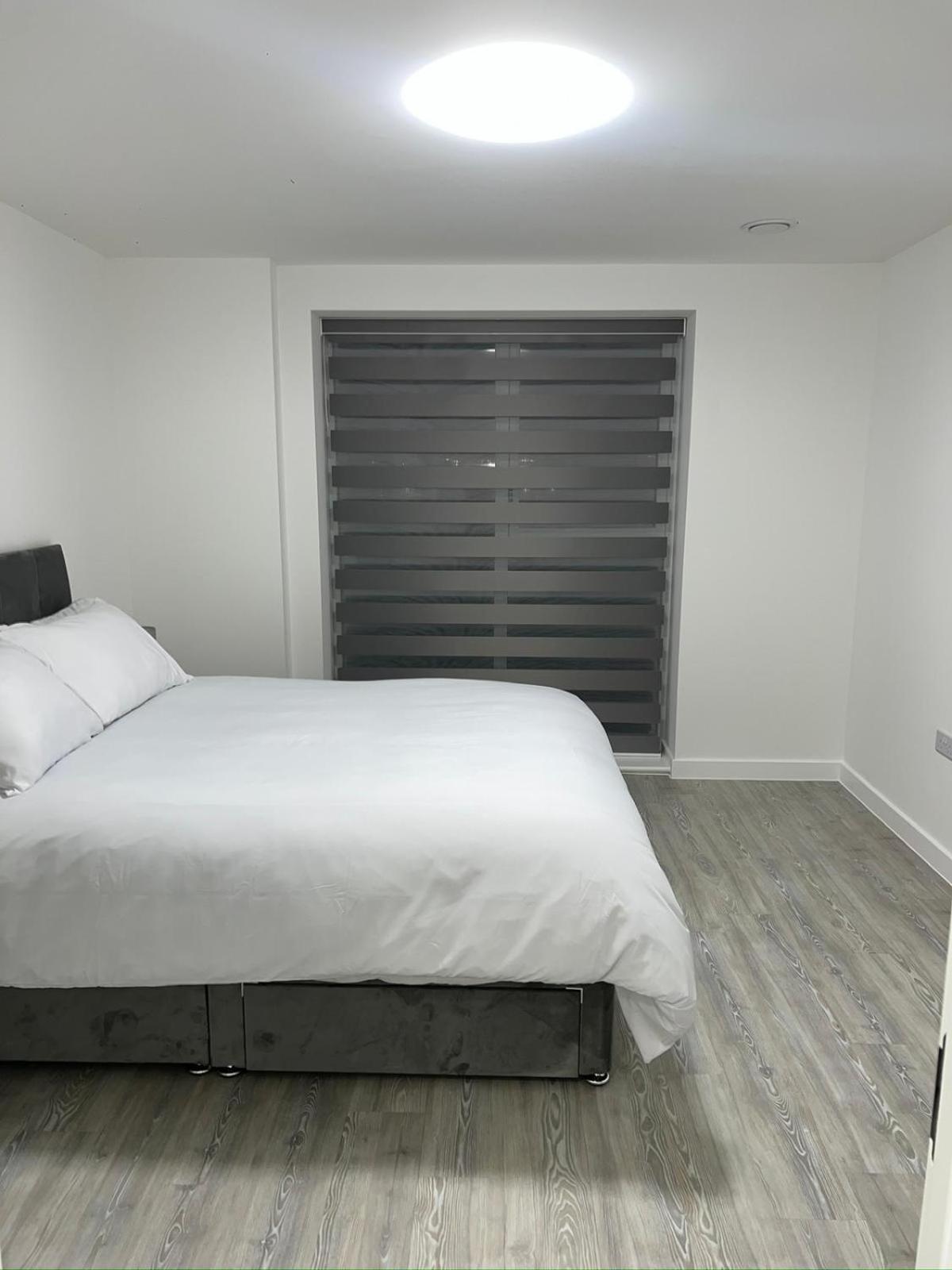 Serenity Waterfront 2 Bed Apartment Northfleet Extérieur photo