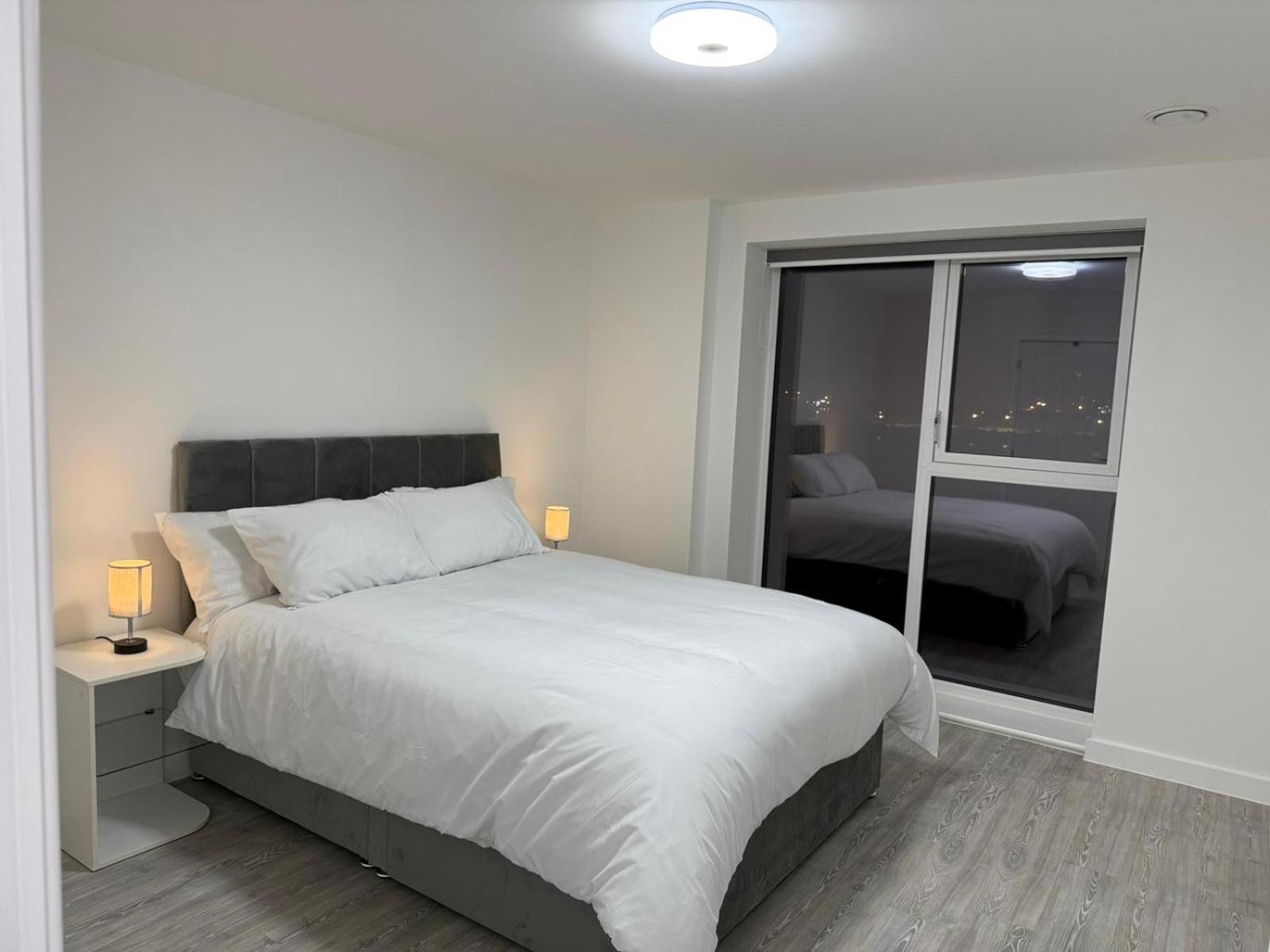 Serenity Waterfront 2 Bed Apartment Northfleet Extérieur photo