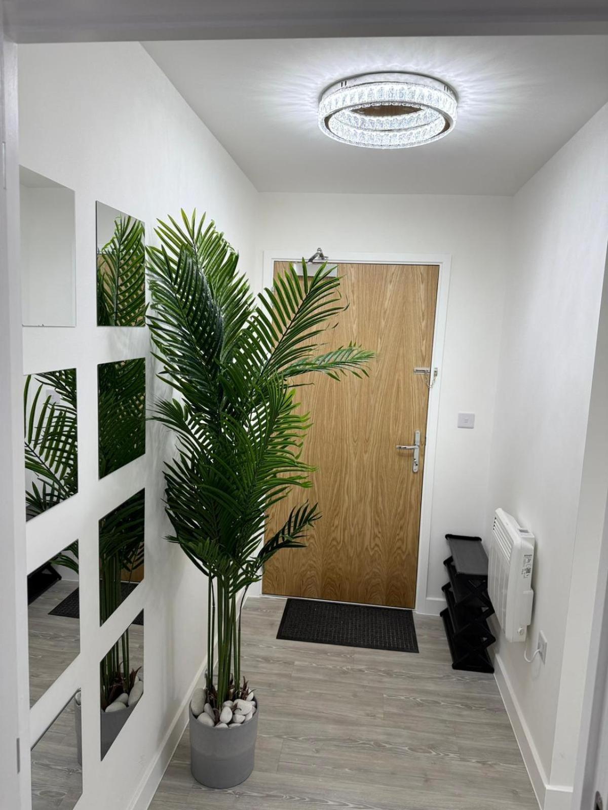 Serenity Waterfront 2 Bed Apartment Northfleet Extérieur photo
