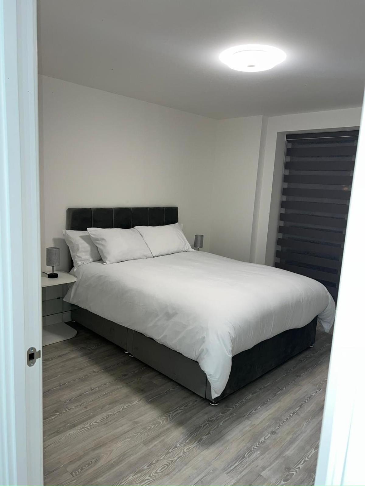 Serenity Waterfront 2 Bed Apartment Northfleet Extérieur photo