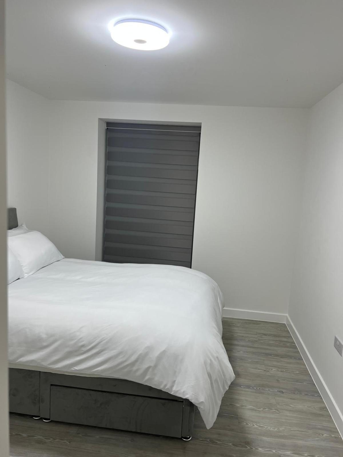 Serenity Waterfront 2 Bed Apartment Northfleet Extérieur photo