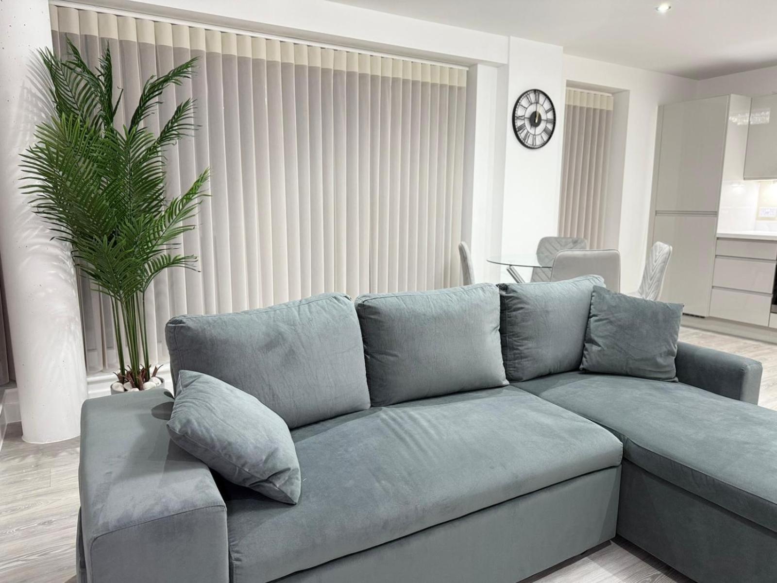 Serenity Waterfront 2 Bed Apartment Northfleet Extérieur photo