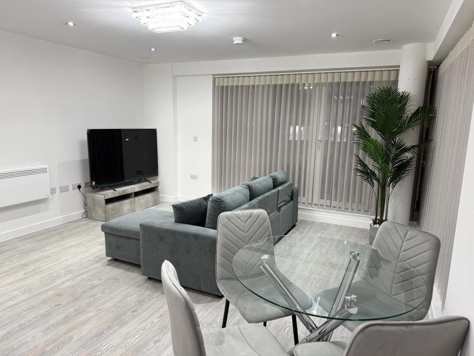 Serenity Waterfront 2 Bed Apartment Northfleet Extérieur photo