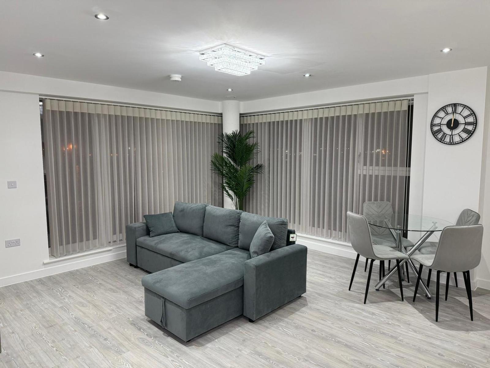 Serenity Waterfront 2 Bed Apartment Northfleet Extérieur photo