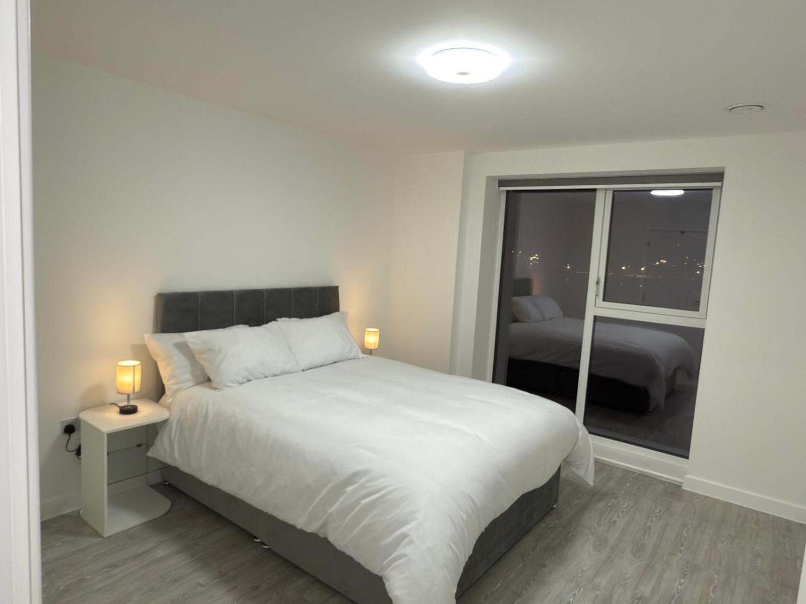 Serenity Waterfront 2 Bed Apartment Northfleet Extérieur photo